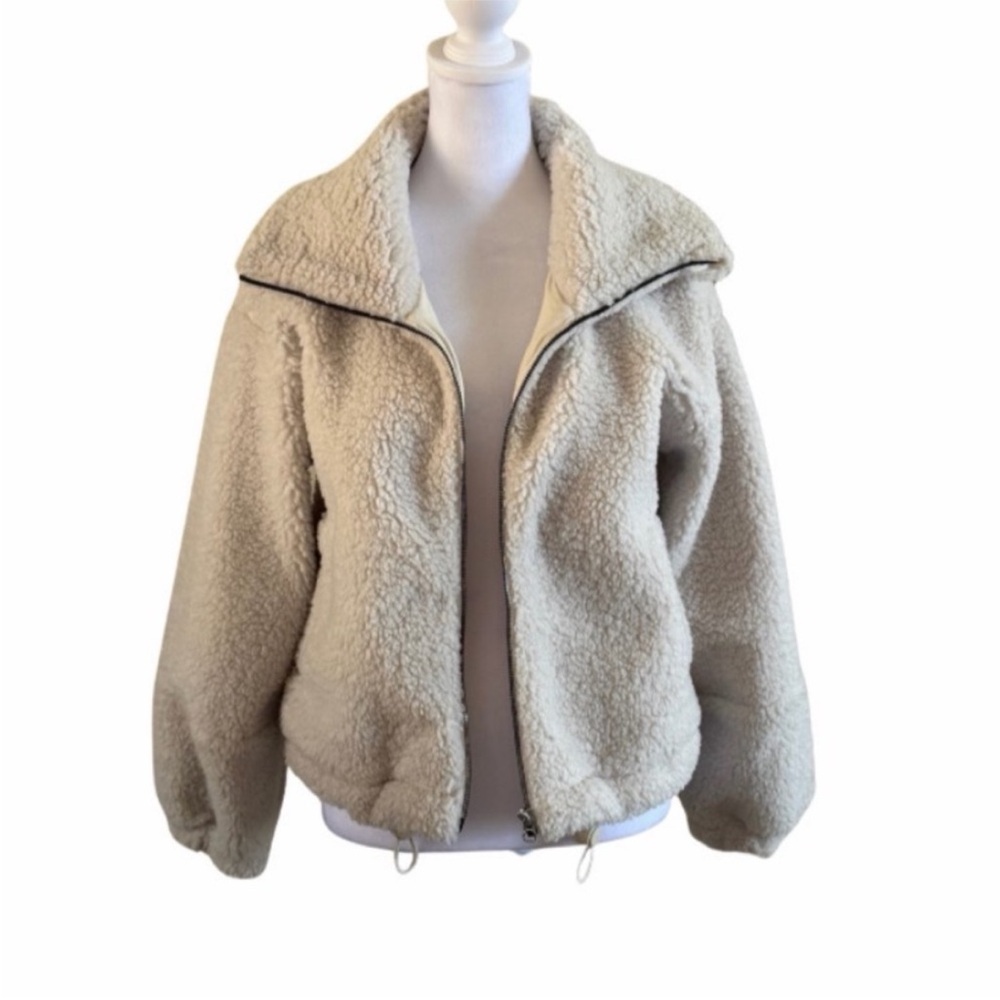 Lululemon Cinchable Fleece Zip Up Jacket - Picture 4 of 6